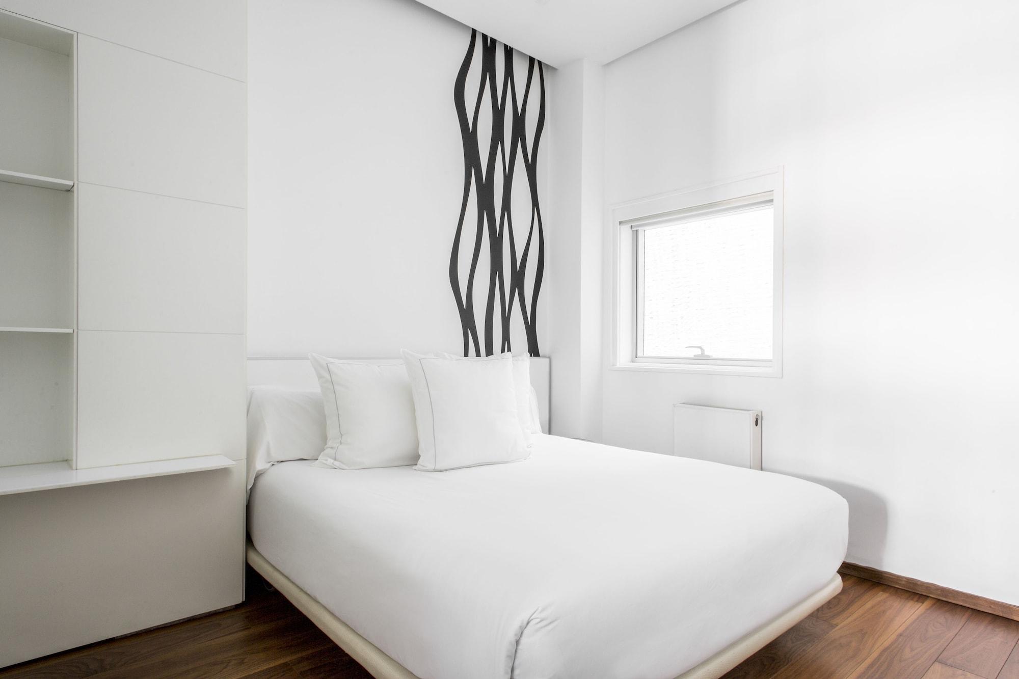 Suites Avenue Барселона Экстерьер фото